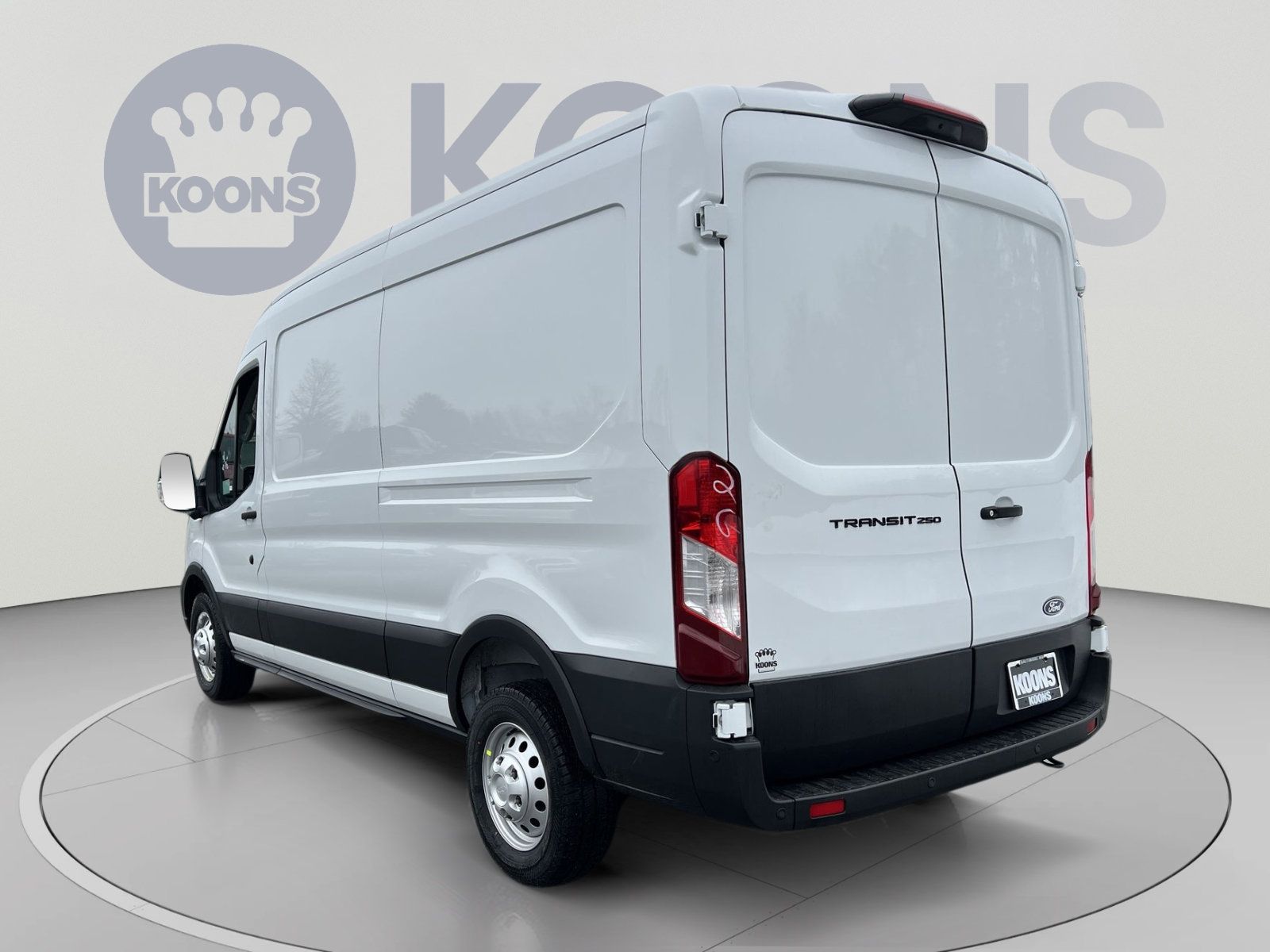New 2026 Ford Transit 250 148 Medium Roof w/ Load Area Protection Package RWD image 4