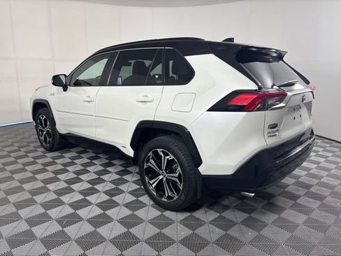 Used 2021 Toyota RAV4 XSE w/ Premium Package AWD/4WD image 33