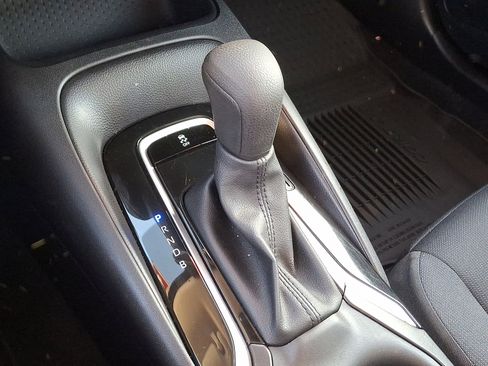 Certified 2025 Toyota Corolla LE image 14