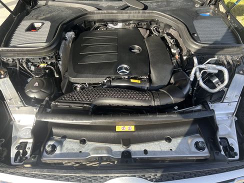 Certified 2022 Mercedes-Benz GLC 300 4MATIC image 28