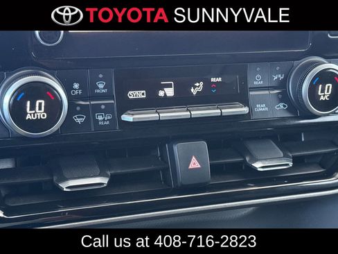 Certified 2024 Toyota Highlander LE FWD image 26