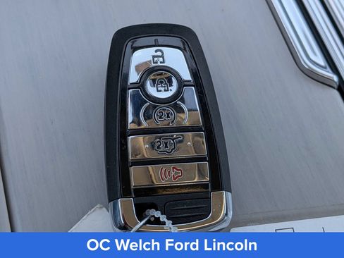 Certified 2025 Lincoln Navigator Reserve AWD/4WD image 35