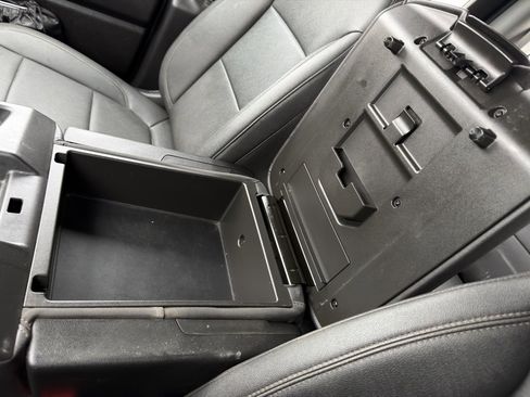 Used 2023 Chevrolet Silverado 2500 W/T w/ WT Fleet Convenience Package image 49