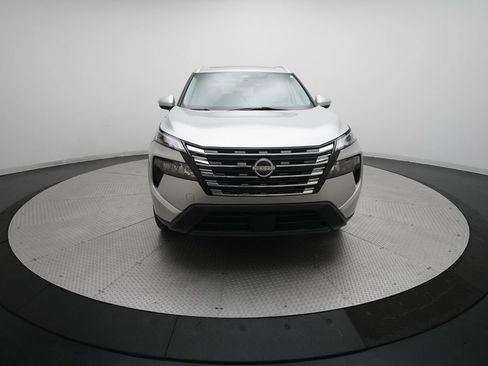 Certified 2024 Nissan Rogue SV w/ SV Premium Package image 11