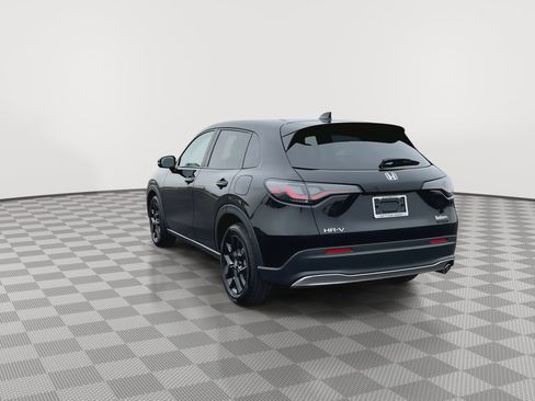 Used 2025 Honda HR-V Sport image 6