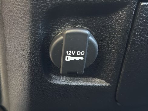 Used 2019 RAM 1500 Express w/ Express Value Package AWD/4WD image 12