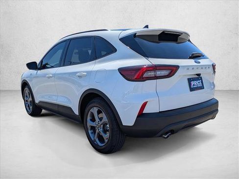 Used 2025 Ford Escape ST-Line w/ Tech Pack #1 FWD image 8