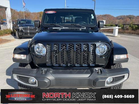 Used 2021 Jeep Gladiator Sport image 31