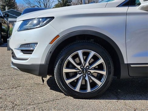 Used 2019 Lincoln MKC Reserve image 8