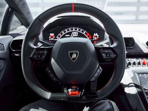 Used 2023 Lamborghini Huracan Tecnica RWD image 48