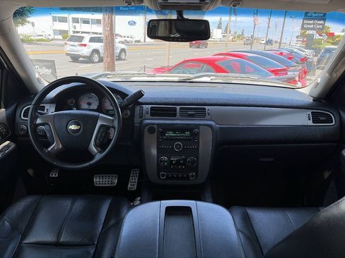 Used 2012 Chevrolet Silverado 2500 LTZ w/ LTZ Plus Package AWD/4WD image 23