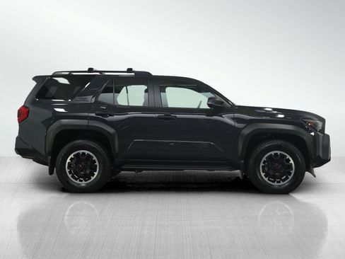 Used 2025 Toyota 4Runner TRD Off-Road Premium image 6