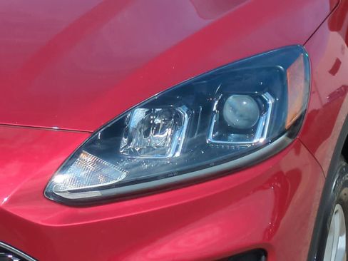 Used 2022 Ford Escape SE w/ Convenience Package image 11