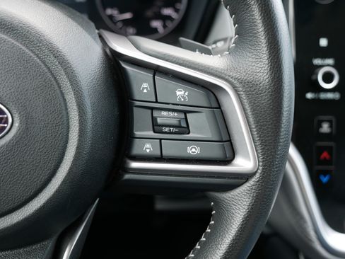 Certified 2025 Subaru Outback Premium AWD/4WD image 30