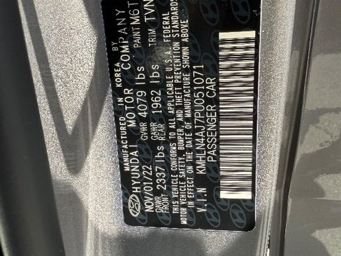 Used 2023 Hyundai Elantra Limited FWD image 35