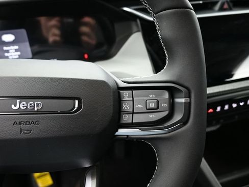 New 2026 Jeep Cherokee Laredo AWD/4WD image 16