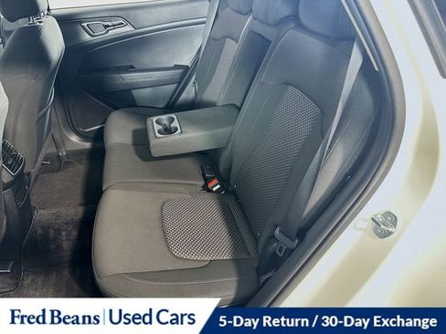 Used 2023 Kia Sportage LX image 15