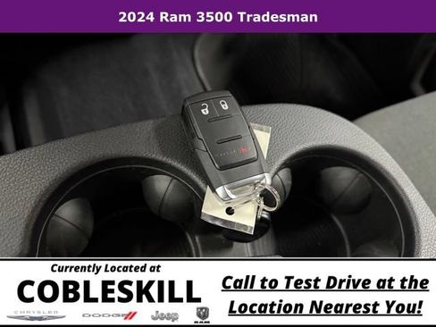Used 2024 RAM 3500 Tradesman w/ Chrome Appearance Group AWD/4WD image 25