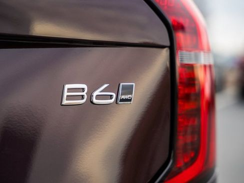 New 2026 Volvo XC90 B6 Ultra w/ Protection Package Premier image 8