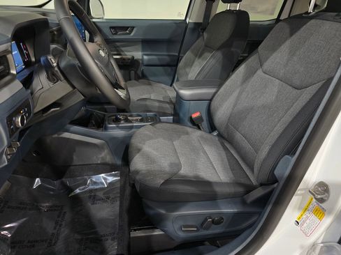 New 2025 Ford Maverick XLT w/ XLT Luxury Package image 17