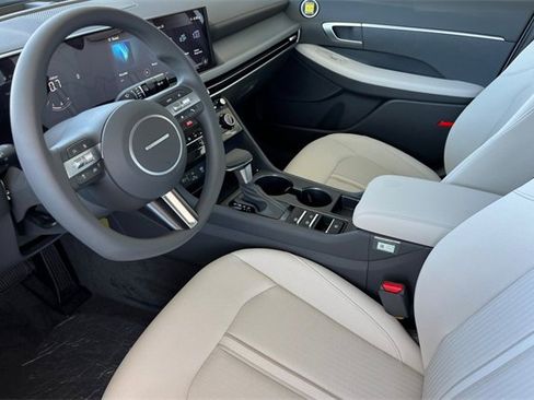New 2025 Hyundai Sonata SE image 10