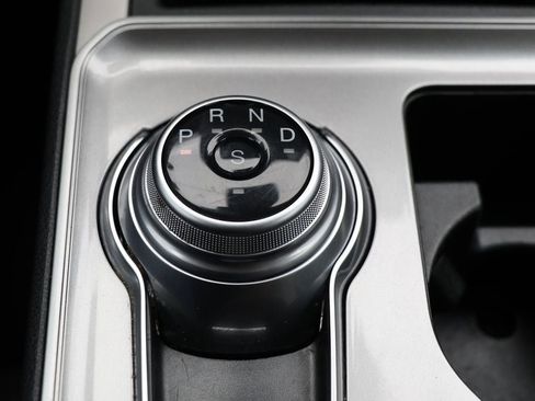 Used 2024 Ford Edge SEL image 24