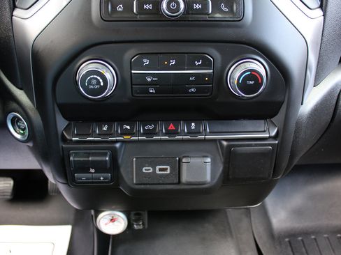 Used 2024 Chevrolet Silverado 2500 W/T w/ WT Fleet Convenience Package image 30