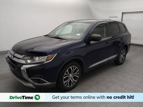 Used 2017 Mitsubishi Outlander ES AWD/4WD image 1