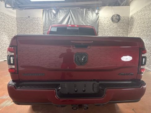 Used 2022 RAM 2500 Laramie AWD/4WD image 6