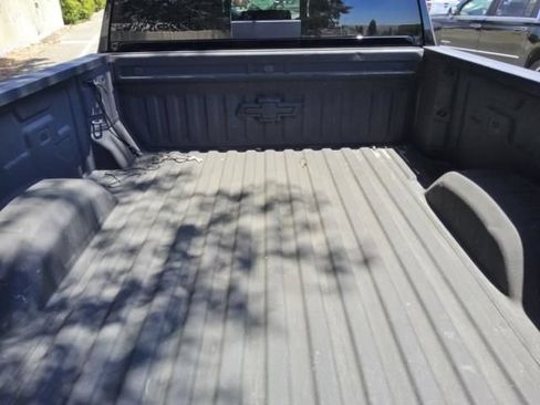 Used 2022 Chevrolet Silverado 2500 LTZ w/ LTZ Plus Package AWD/4WD image 6