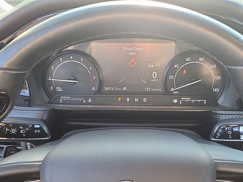 Used 2020 Lincoln Corsair Reserve w/ Elements Package image 25