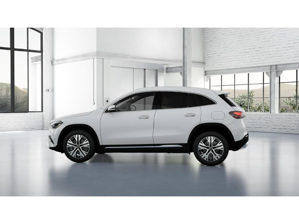 Certified 2026 Mercedes-Benz GLA 250 4MATIC image 33