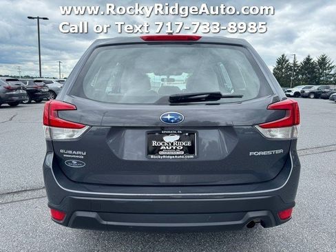 Used 2023 Subaru Forester AWD/4WD image 6