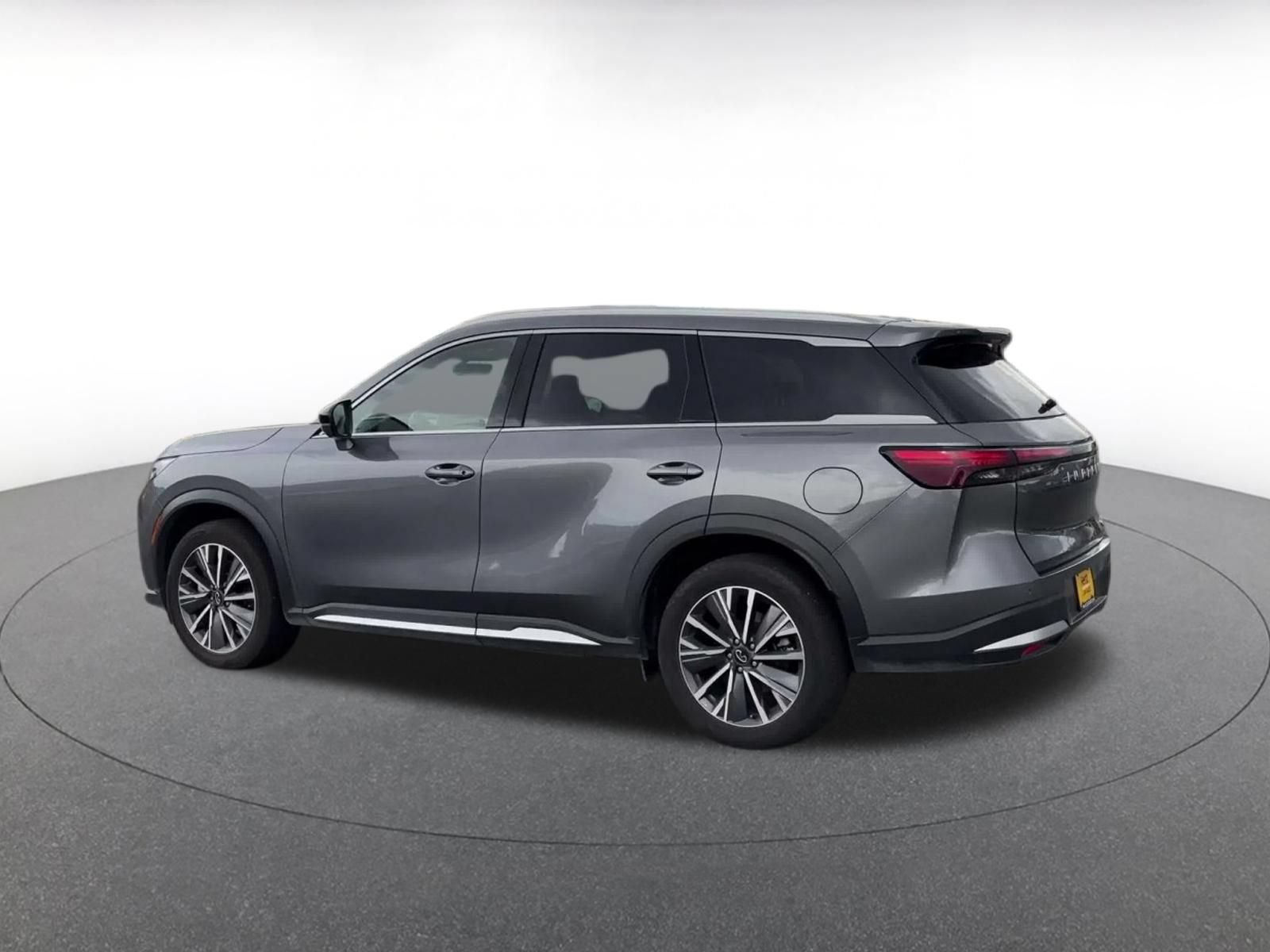 Used 2026 INFINITI QX60 Luxe AWD/4WD image 9