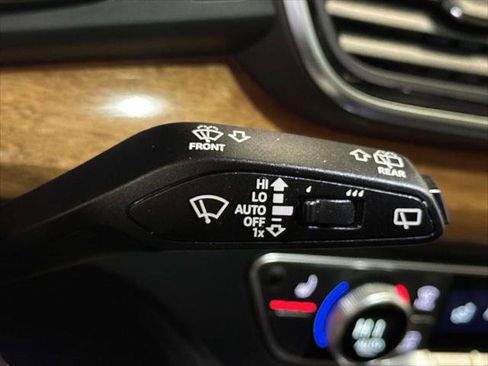 Used 2023 Audi Q5 2.0T Premium w/ Convenience Package image 24