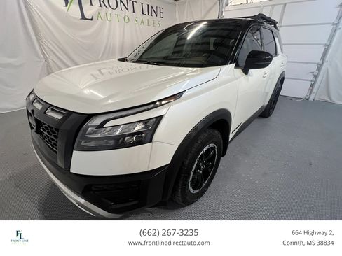 Used 2023 Nissan Pathfinder Rock Creek AWD/4WD image 3