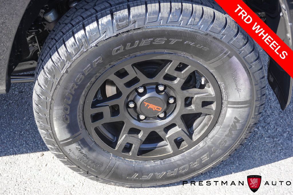 Used 2018 Toyota 4Runner TRD Pro AWD/4WD image 5