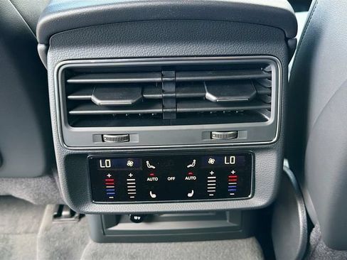 New 2026 Audi Q7 Premium Plus AWD/4WD image 19