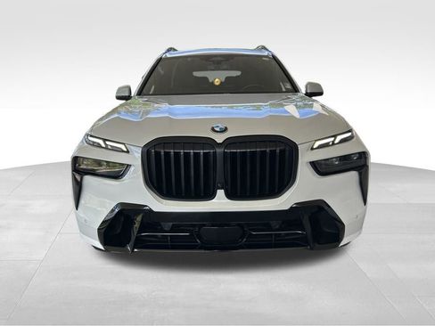 Used 2024 BMW X7 xDrive40i w/ M Sport Package image 13