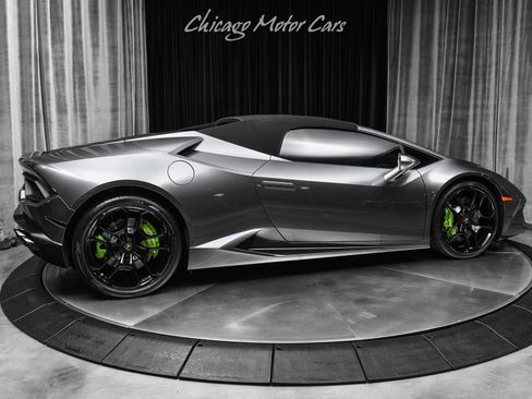 Used 2019 Lamborghini Huracan LP 580-2 RWD image 38