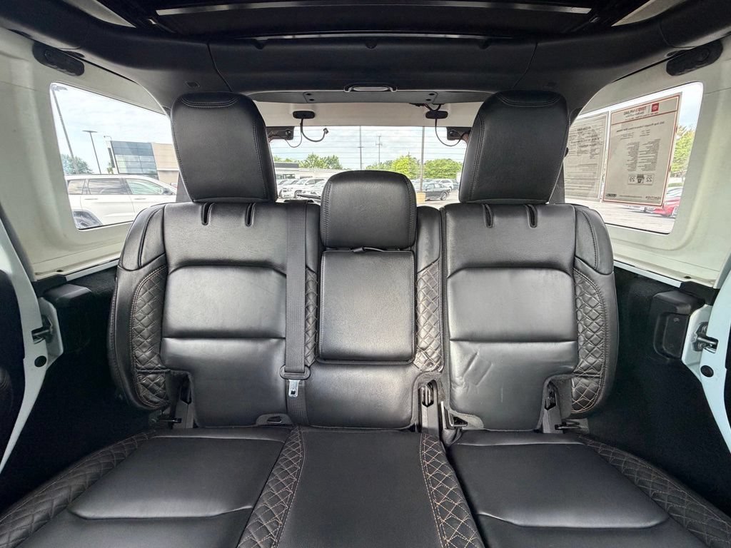 Used 2021 Jeep Wrangler Unlimited Sahara AWD/4WD image 23
