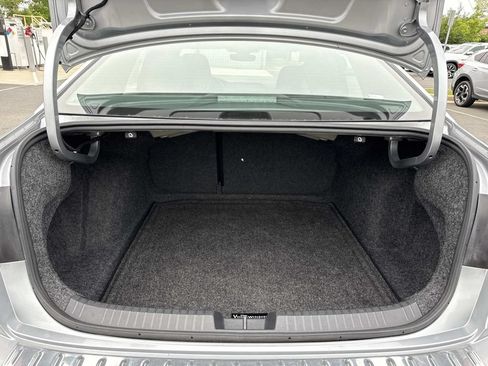 Used 2024 Volkswagen Jetta Sport FWD image 12