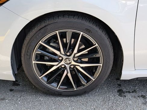 Used 2021 Toyota Camry SE w/ Audio Upgrade Package FWD image 23