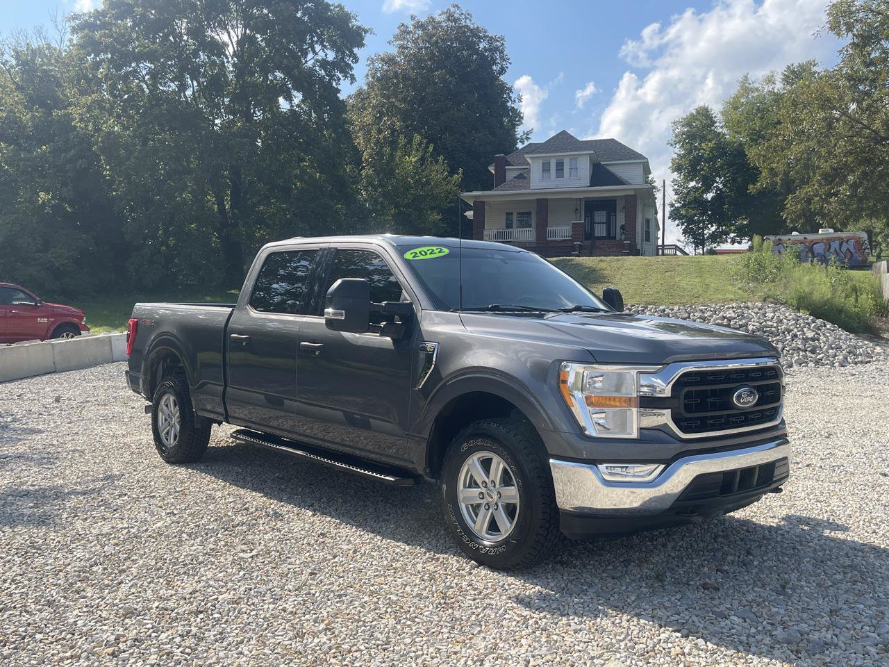 Used 2022 Ford F150 XLT w/ Equipment Group 301A Mid AWD/4WD image 10