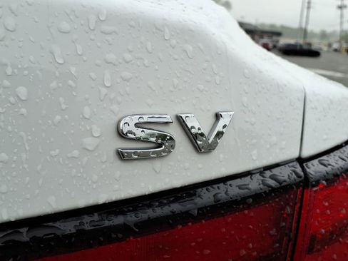 Used 2024 Nissan Sentra SV FWD image 13