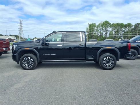 New 2026 GMC Sierra 2500 Denali Ultimate w/ Max Trailering Package image 4
