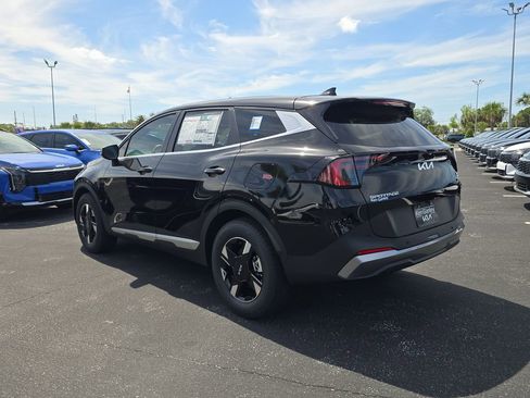 New 2026 Kia Sportage LX image 6