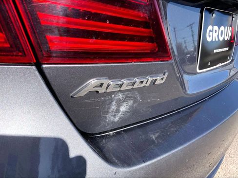 Used 2017 Honda Accord LX image 28