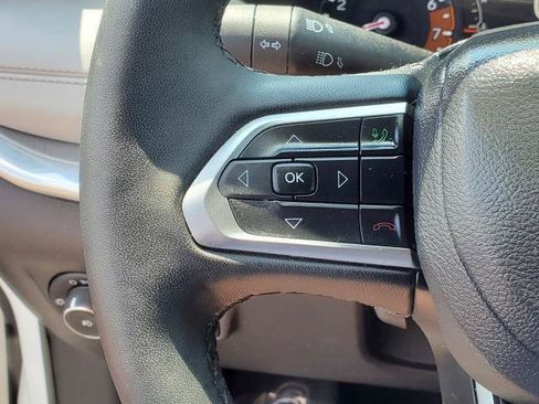 Used 2024 Jeep Compass Limited AWD/4WD image 11