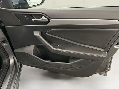 Used 2024 Volkswagen Jetta S image 32